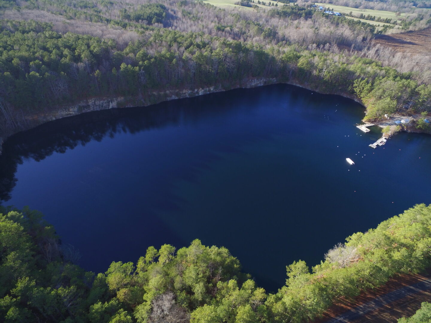 Lake Phoenix Scuba Park & Family Campground